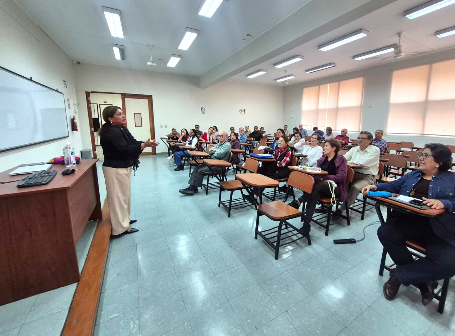 capacitacion docente 7.jpg